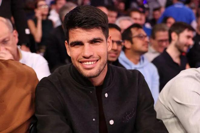 充满期待与 充满期待与