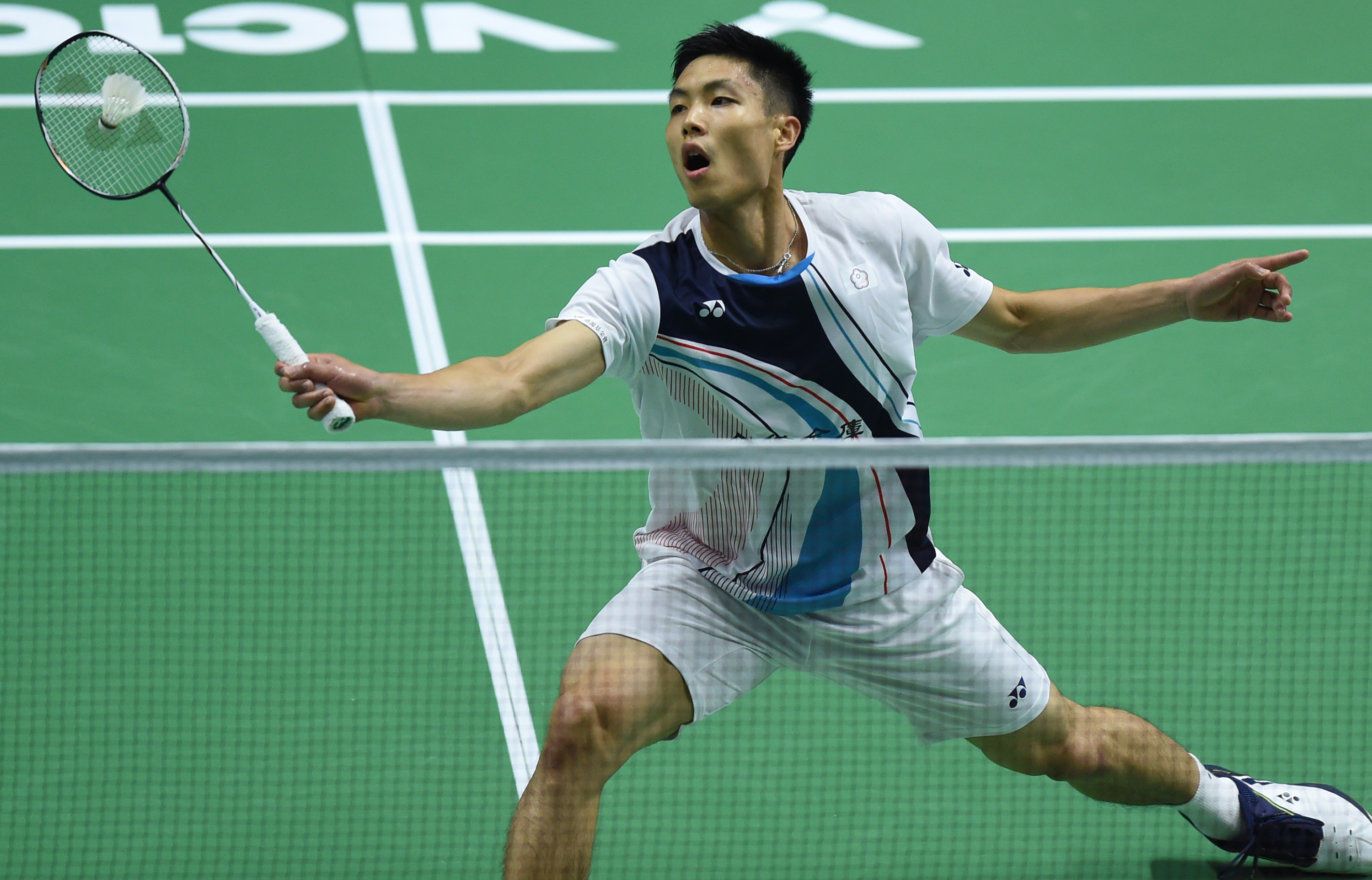 由前插的中 由前插的中